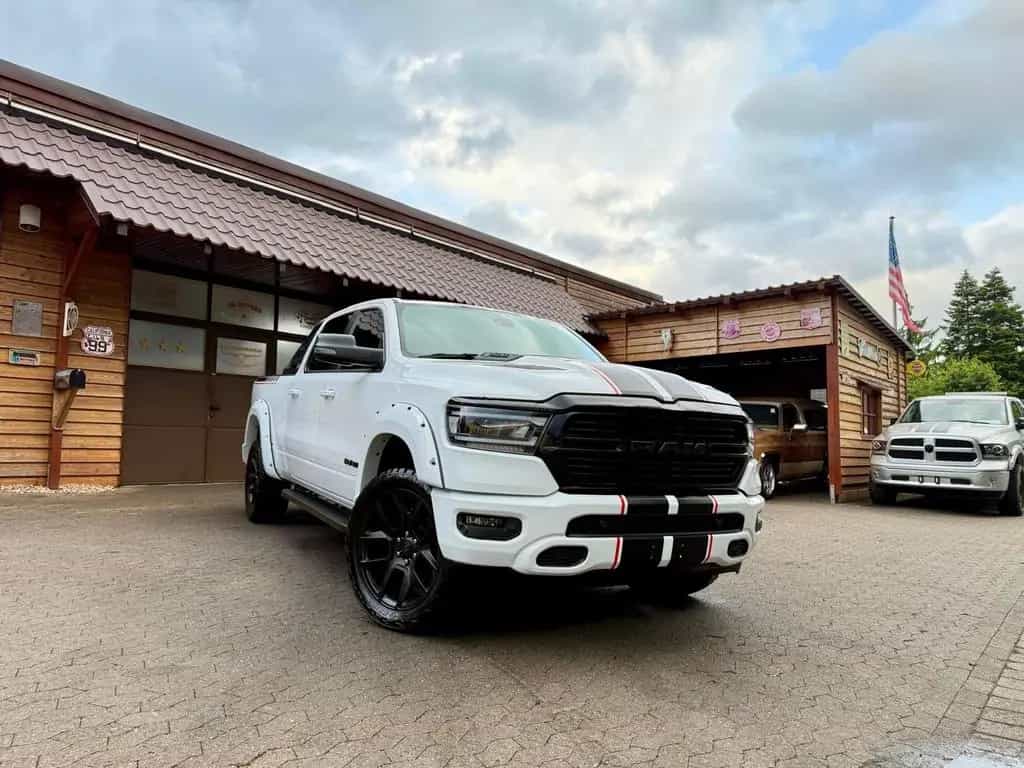 Dodge RAM 5,7L*4X4*AHK*OFF-ROAD*BÜGEL*LONG BED*GARANTIE* 10/2023-photo-12