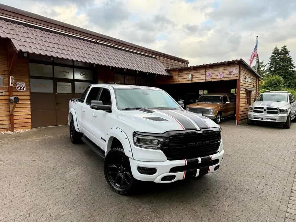 Dodge RAM 5,7L*4X4*AHK*OFF-ROAD*BÜGEL*LONG BED*GARANTIE* 10/2023-photo-16