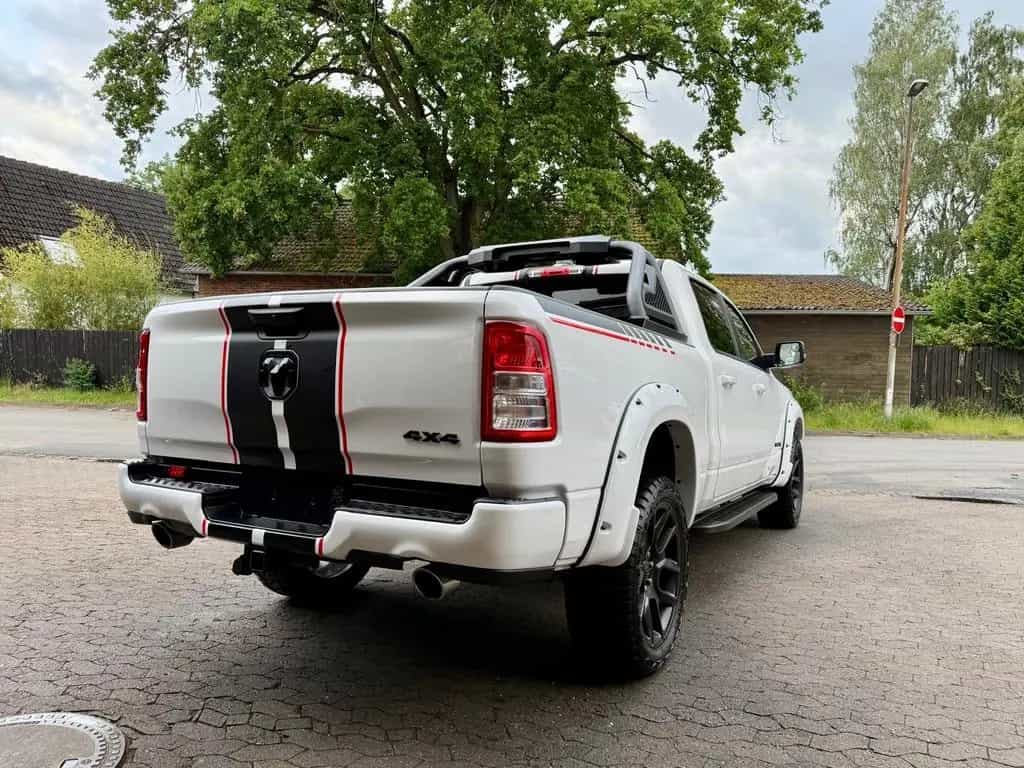 Dodge RAM 5,7L*4X4*AHK*OFF-ROAD*BÜGEL*LONG BED*GARANTIE* 10/2023-photo-25