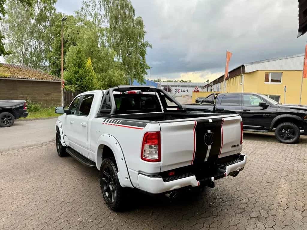 Dodge RAM 5,7L*4X4*AHK*OFF-ROAD*BÜGEL*LONG BED*GARANTIE* 10/2023-photo-28