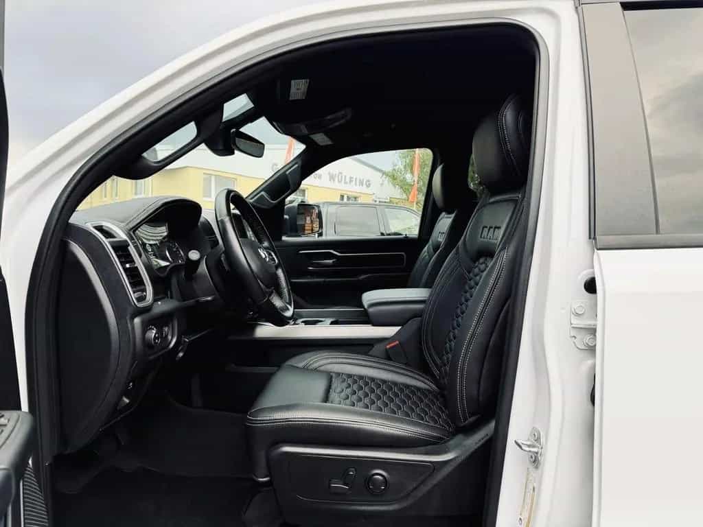 Dodge RAM 5,7L*4X4*AHK*OFF-ROAD*BÜGEL*LONG BED*GARANTIE* 10/2023-photo-35