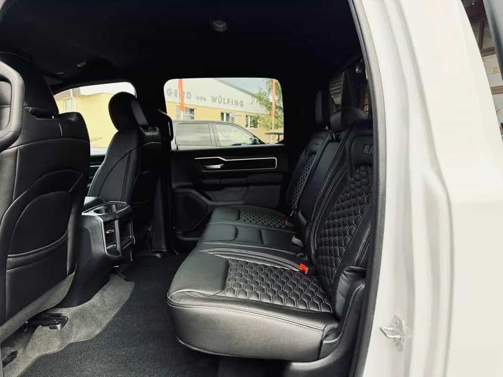 Dodge RAM 5,7L*4X4*AHK*OFF-ROAD*BÜGEL*LONG BED*GARANTIE* 10/2023-photo-38