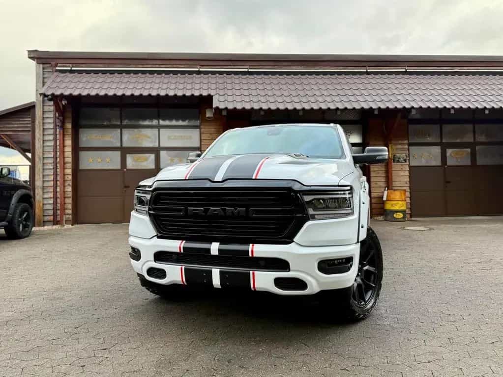 Dodge RAM 5,7L*4X4*AHK*OFF-ROAD*BÜGEL*LONG BED*GARANTIE* 10/2023-photo-4