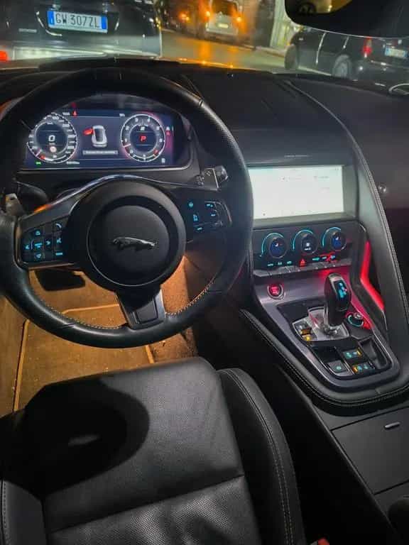 Jaguar F-Type 5.0 V8 450 CV aut Coupé First Edit 10/2020-photo-5