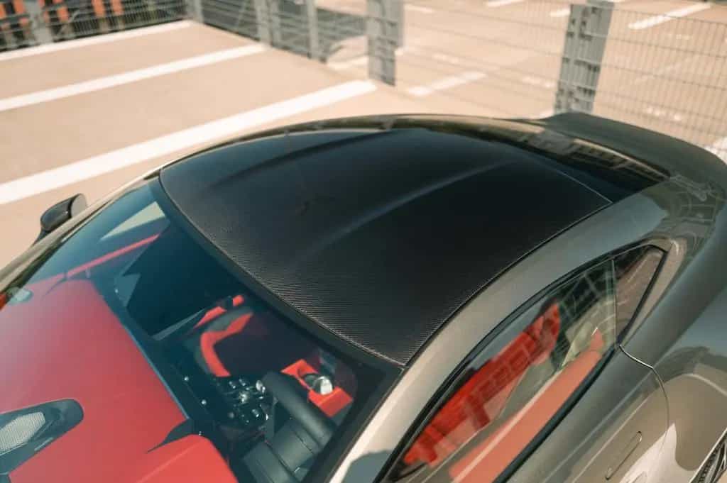 Aston Martin V8 Vantage Ceramic, Carbon, Q 01/2025-photo-14