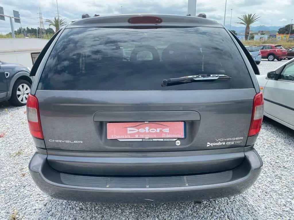 Chrysler Voyager 2.8 CRD cat LX Leather Auto 06/2004-photo-10