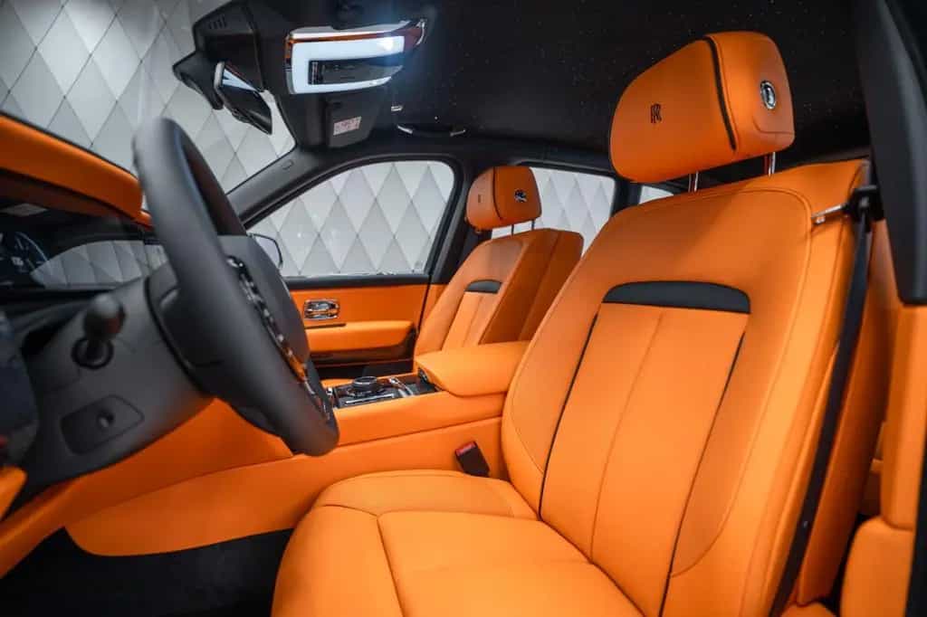 Rolls-Royce Cullinan BLACK BADGE 2026 MANSORY BLACK/ORANGE 02/2026-photo-13
