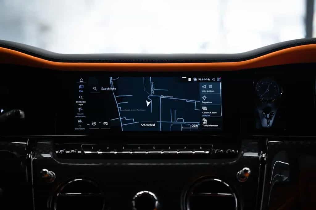 Rolls-Royce Cullinan BLACK BADGE 2026 MANSORY BLACK/ORANGE 02/2026-photo-20
