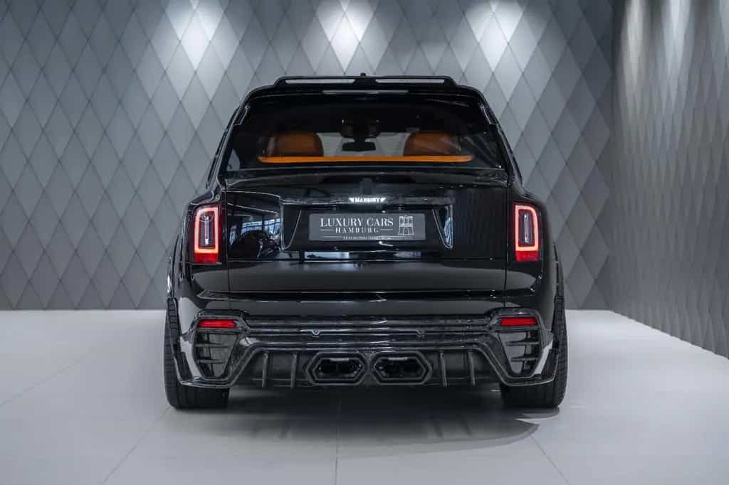 Rolls-Royce Cullinan BLACK BADGE 2026 MANSORY BLACK/ORANGE 02/2026-photo-3