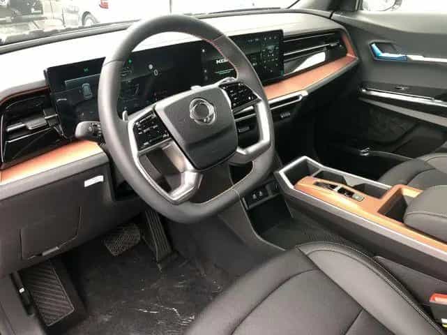 KGM Torres 1.5 AT Nomad AWD null-photo-4