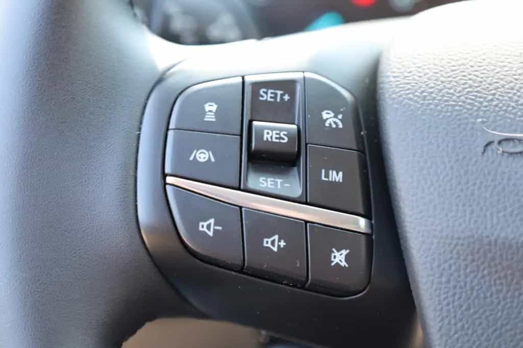 Ford Focus Turnier 1,5 Turbo Active *LED *Tech-Paket 10/2021-photo-15