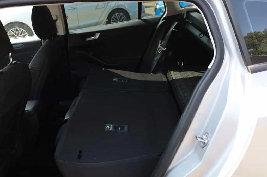 Ford Focus Turnier 1,5 Turbo Active *LED *Tech-Paket 10/2021-photo-26