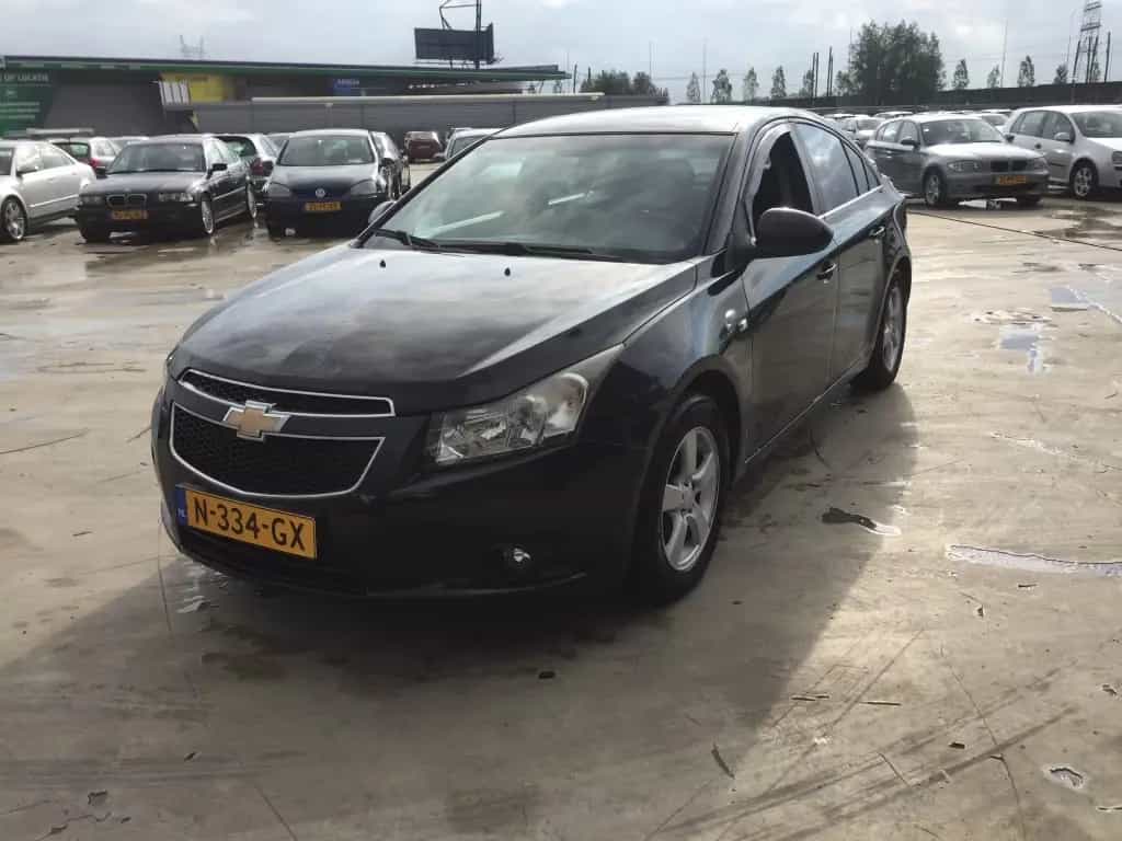 Chevrolet Cruze 1.6 01/2012-photo-0