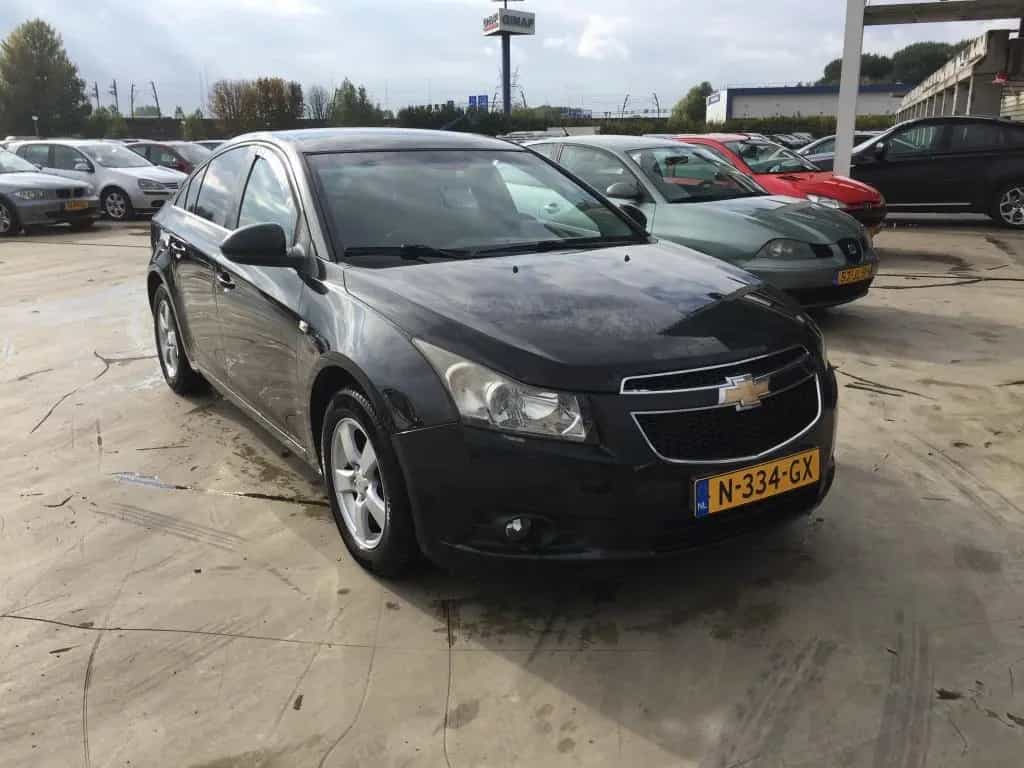 Chevrolet Cruze 1.6 01/2012-photo-1