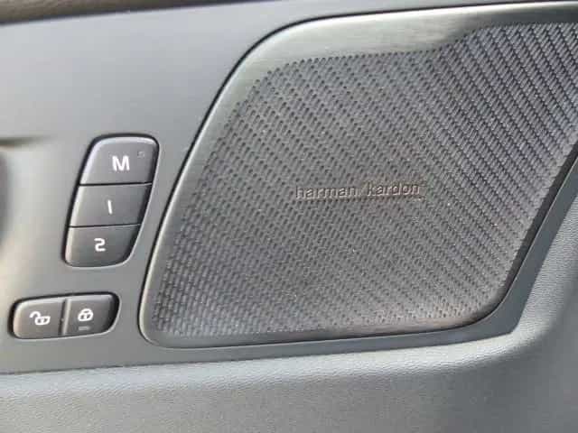 Volvo XC60 R Design B4 Aut.EU6d*PANO*360°*H+K*HUD* 06/2021-photo-12