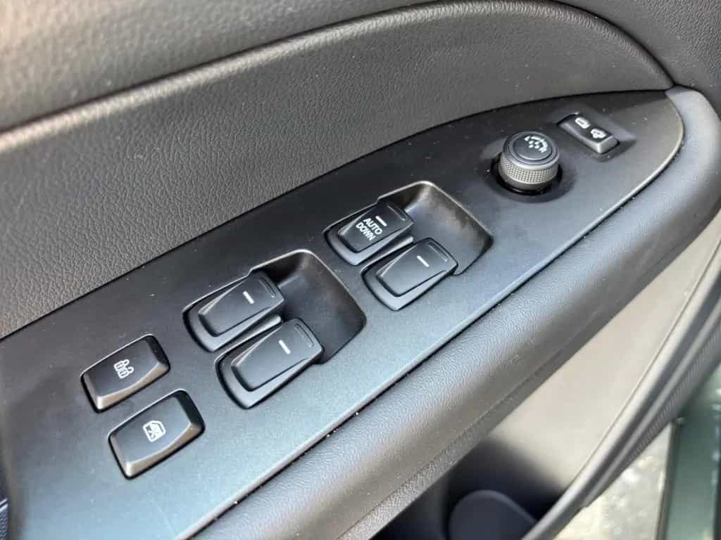 Ssangyong Musso Grand Quartz 2,2AT,4X4 AHK 3,5TAnh.La.Navi 01/2025-photo-8