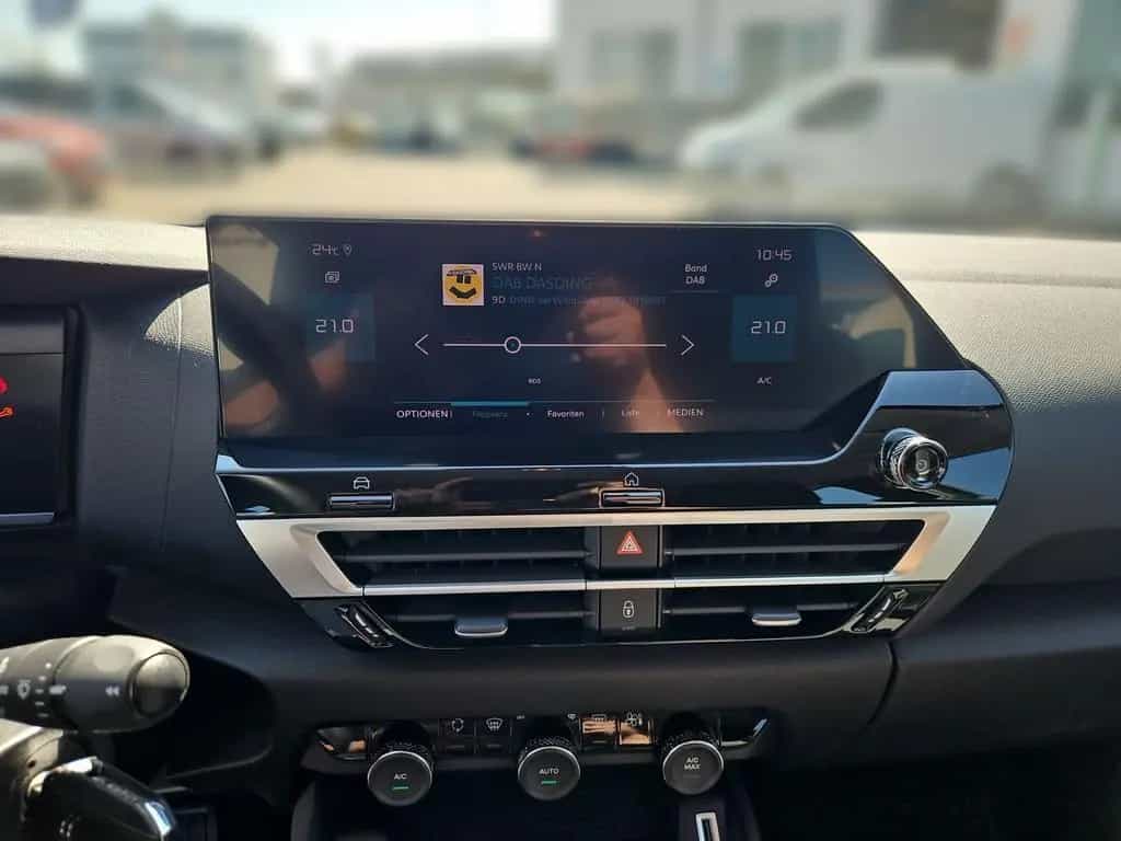 Citroën C4 PureTech 130 StopStart EAT8 FEEL SpurH KAM 03/2023-photo-5
