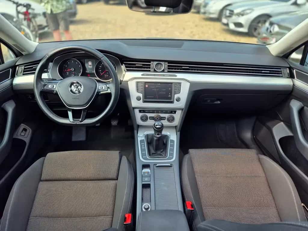 Volkswagen Passat Comfortline BMT *Pano *Navi *PDC *DAB 02/2015-photo-12
