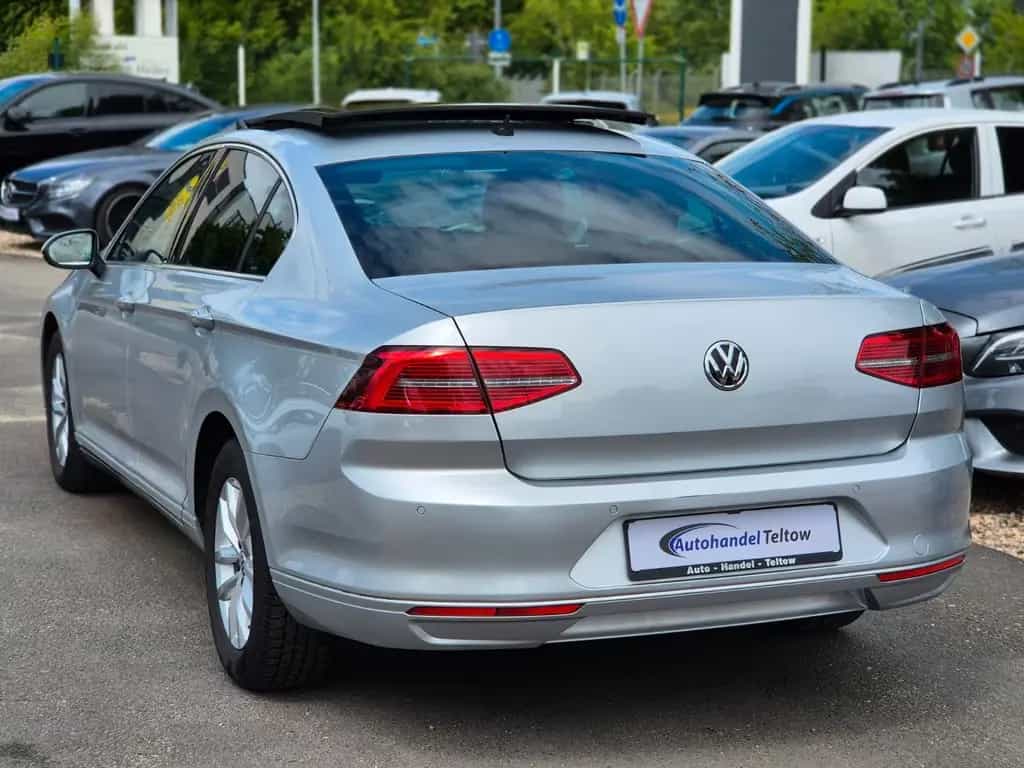 Volkswagen Passat Comfortline BMT *Pano *Navi *PDC *DAB 02/2015-photo-3