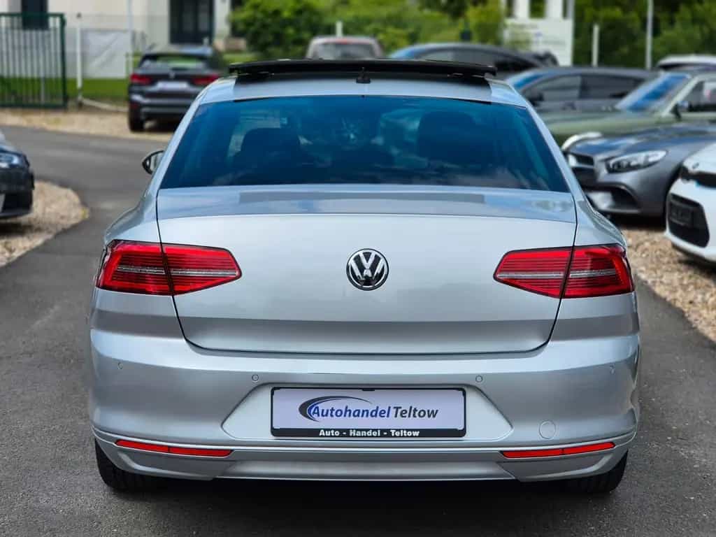 Volkswagen Passat Comfortline BMT *Pano *Navi *PDC *DAB 02/2015-photo-4