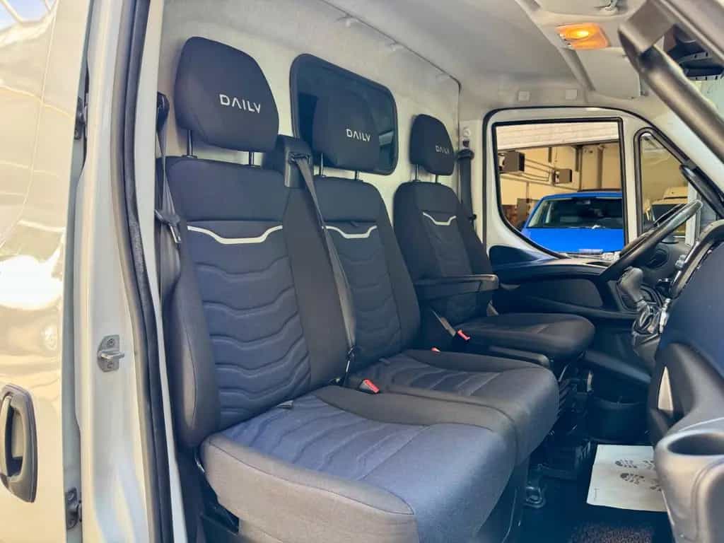 Iveco Other Daily 3.0 D 3520L L3H2 AUTOMATIK CAM 3,5tAHK LED 02/2022-photo-14