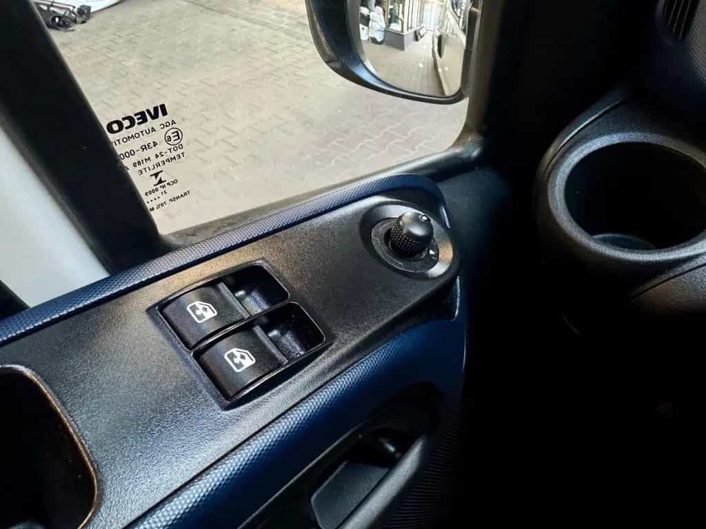 Iveco Other Daily 3.0 D 3520L L3H2 AUTOMATIK CAM 3,5tAHK LED 02/2022-photo-26