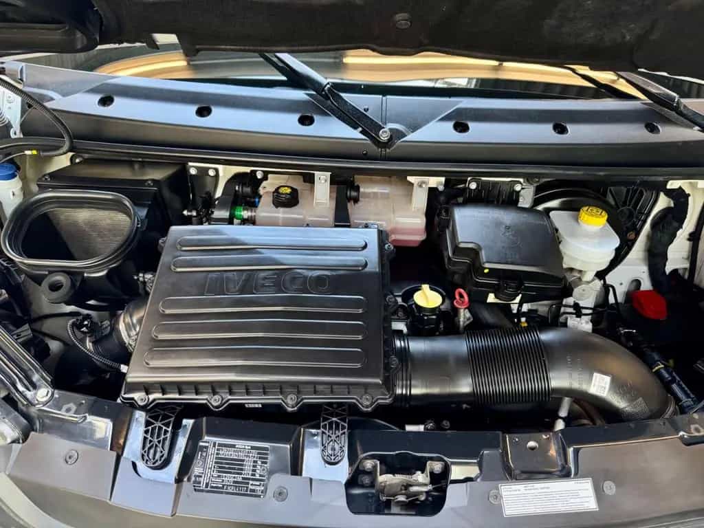 Iveco Other Daily 3.0 D 3520L L3H2 AUTOMATIK CAM 3,5tAHK LED 02/2022-photo-28