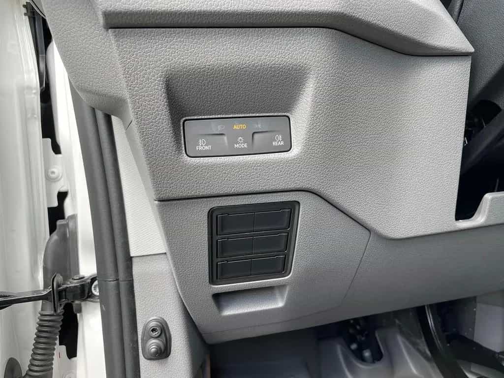MAN TGE 3.200 L3H2 MIXTO 4x4 Individual S ACC STHZ 01/2026-photo-38
