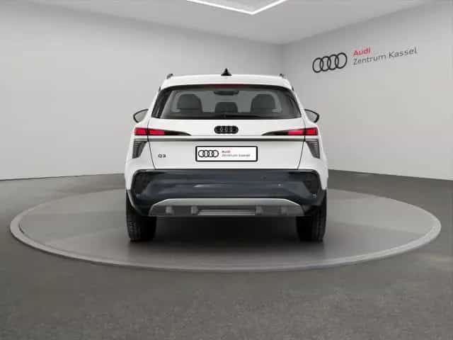 Audi Q3 SUV TFSI 110 kW NEUBESTELLUNG null-photo-3