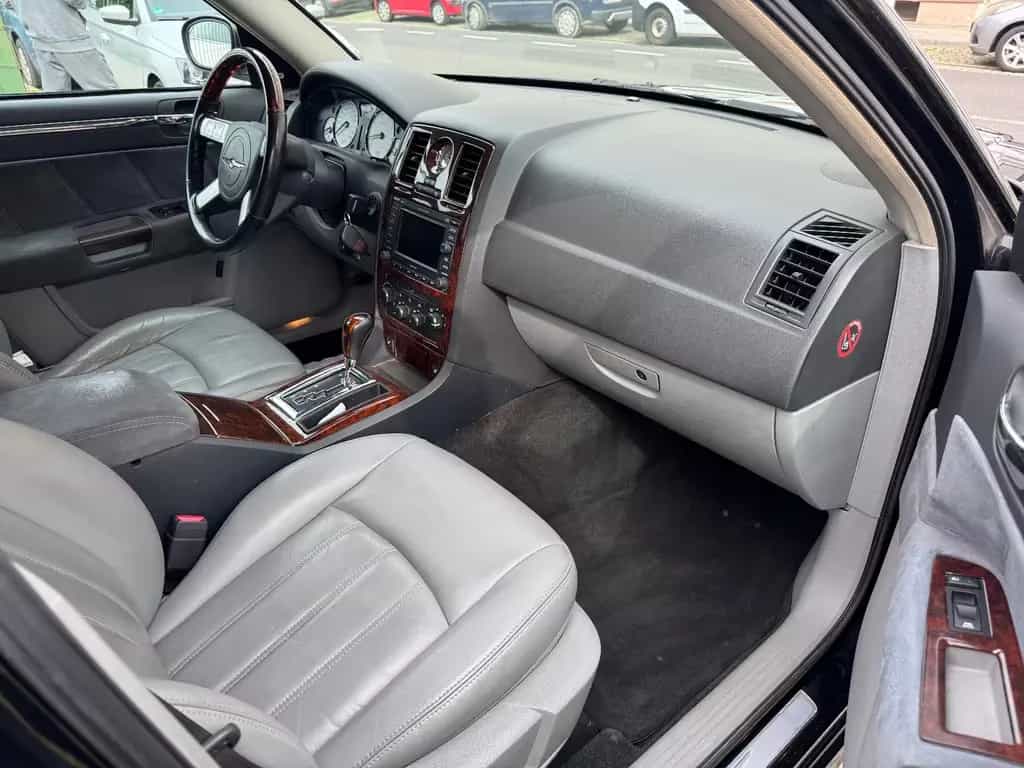 Chrysler 300C Touring 5.7 V8 HEMI LPG 2-Hand Leder SR+WR 08/2006-photo-7