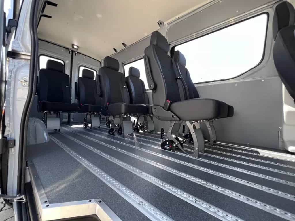 Iveco Other Daily 35S18HA 3.0L *MOBILITY*BUS*9-SITZER*AUTOM* null-photo-19