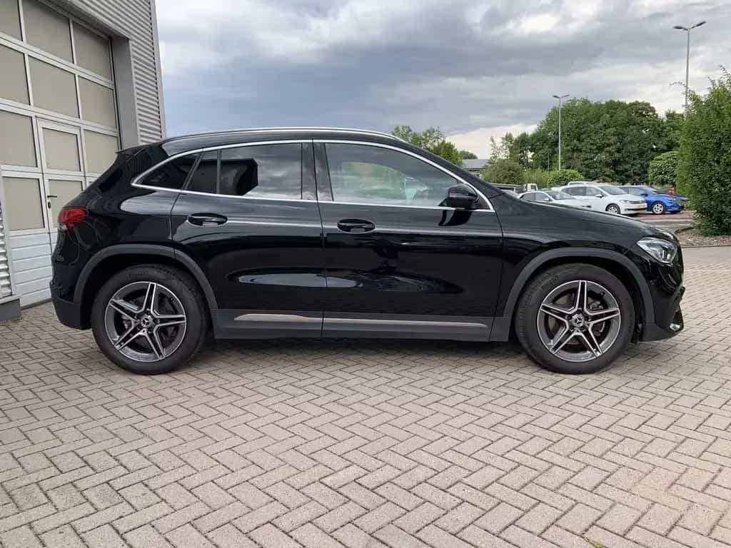 Mercedes-Benz GLA-Class d AMG-Line Navi+LED+Kamera+DAB 05/2022-photo-3