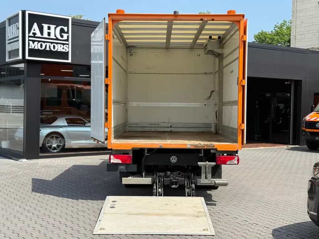 Volkswagen Crafter 02/2018-photo-0
