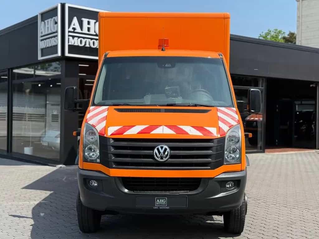 Volkswagen Crafter 02/2018-photo-11