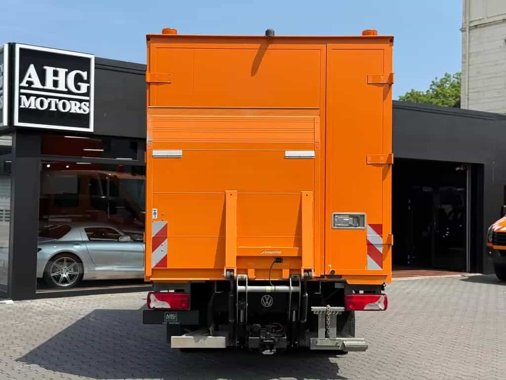 Volkswagen Crafter 02/2018-photo-12