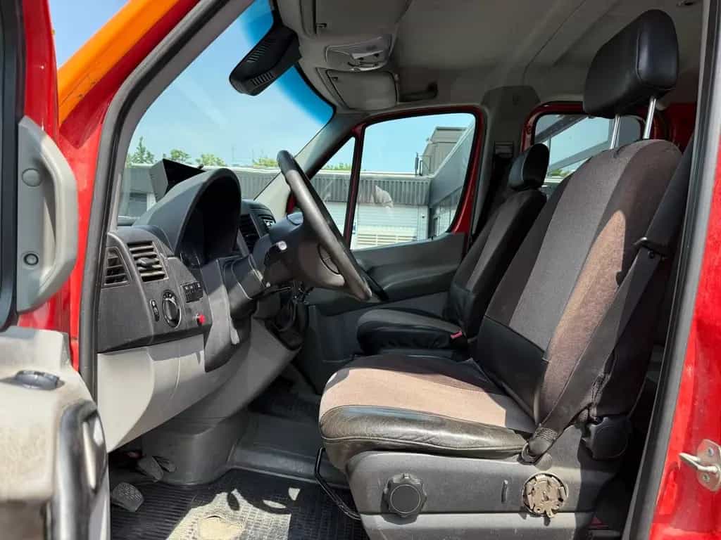 Volkswagen Crafter 02/2018-photo-15