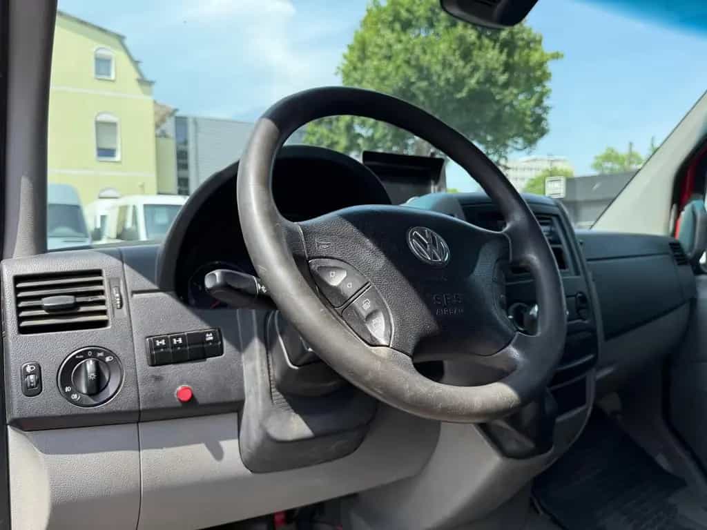 Volkswagen Crafter 02/2018-photo-18
