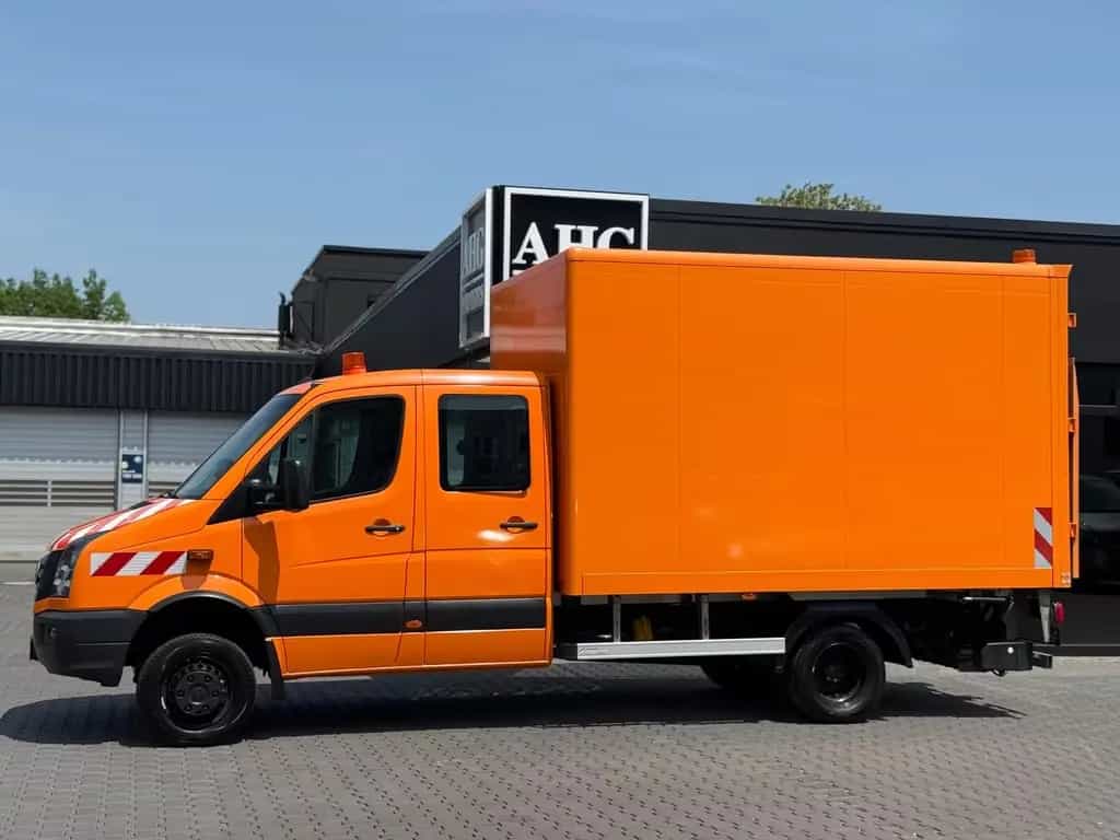Volkswagen Crafter 02/2018-photo-8