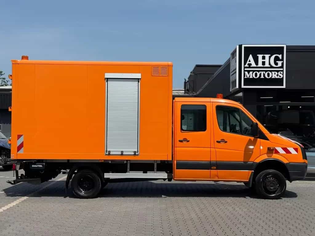 Volkswagen Crafter 02/2018-photo-9