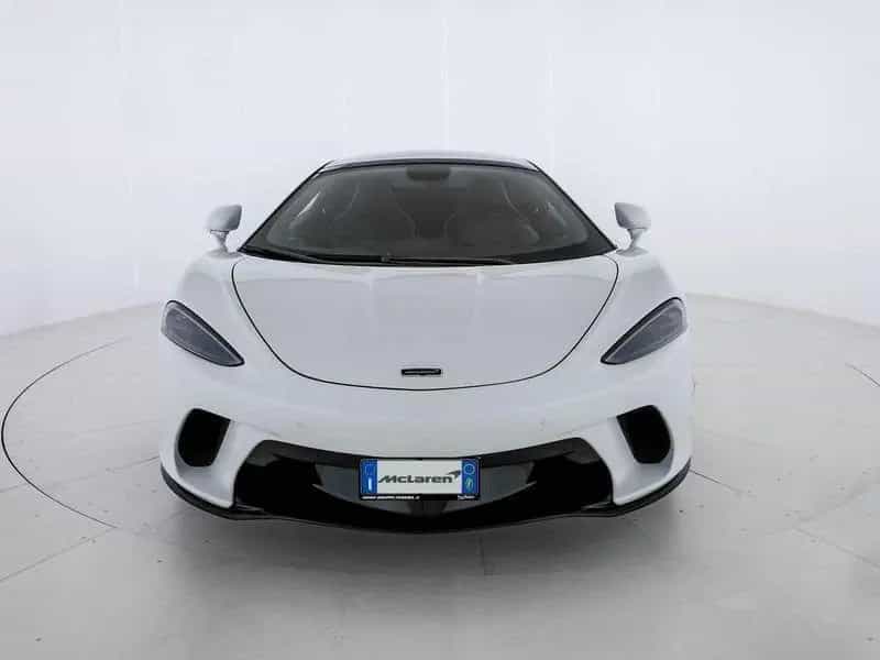 McLaren GT GT - McLaren Milano 06/2025-photo-1