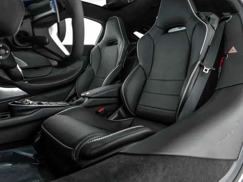 McLaren GT GT - McLaren Milano 06/2025-photo-7