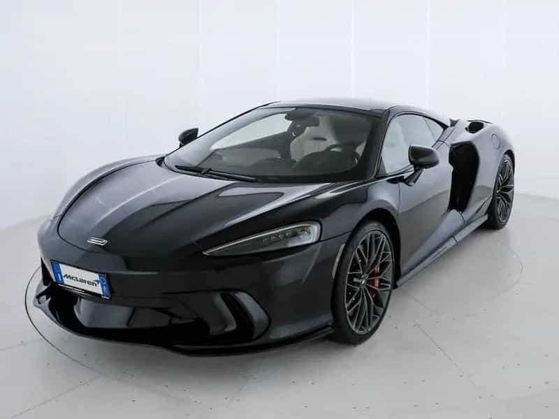 McLaren GT GTS - McLaren Milano 12/2025-photo-2