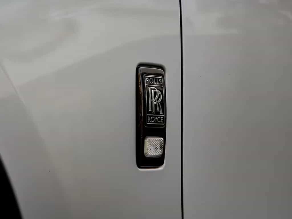 Rolls-Royce Ghost Black Badge Ghost 10/2024-photo-15