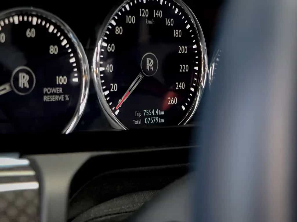 Rolls-Royce Ghost Black Badge Ghost 10/2024-photo-32