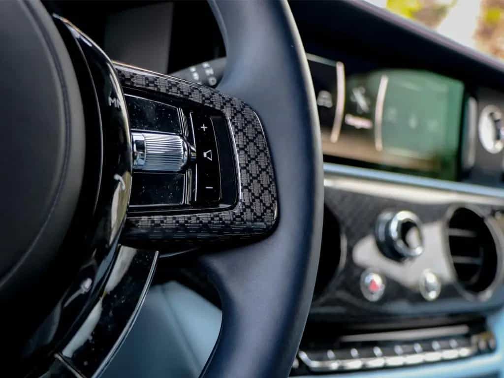 Rolls-Royce Ghost Black Badge Ghost 10/2024-photo-40