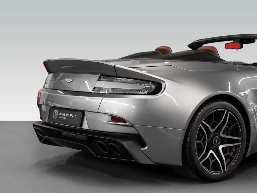 Aston Martin V12 Vantage V600 | 1 of 7 01/2019-photo-11