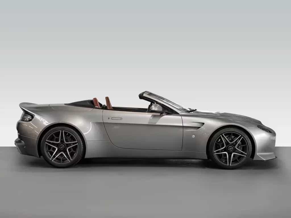 Aston Martin V12 Vantage V600 | 1 of 7 01/2019-photo-2
