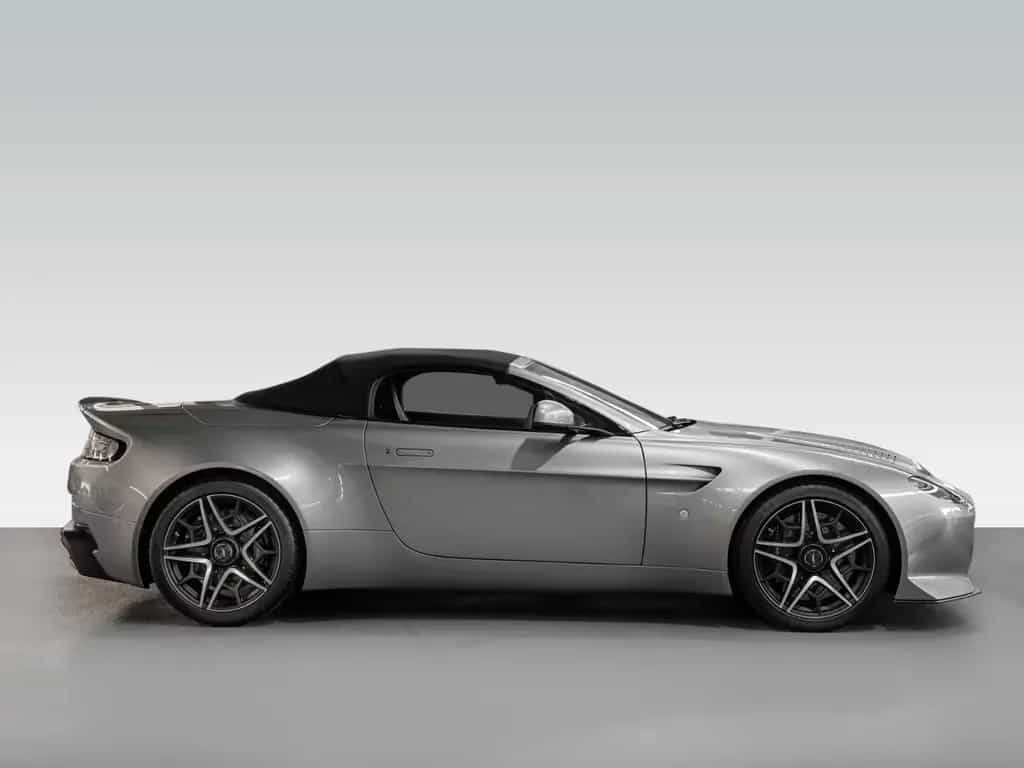 Aston Martin V12 Vantage V600 | 1 of 7 01/2019-photo-9