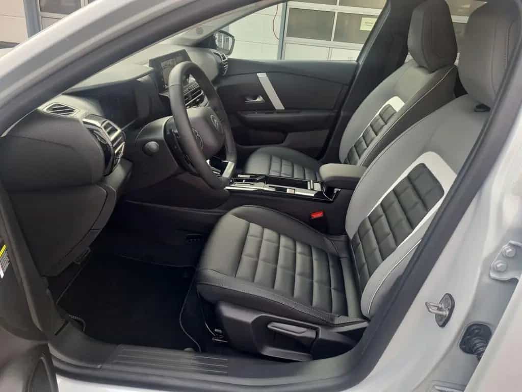 Citroën C4 CarPlay|NAVI|SHZ|Kamera|Klimaaut.|LED|1.Hd 06/2025-photo-11