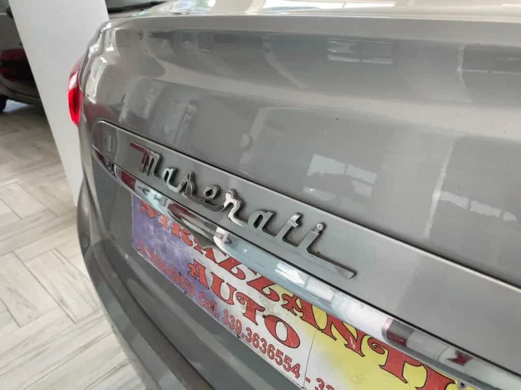 Maserati Ghibli 3.0D V6 275cv GRANSPORT+TETTO201 01/2015-photo-11
